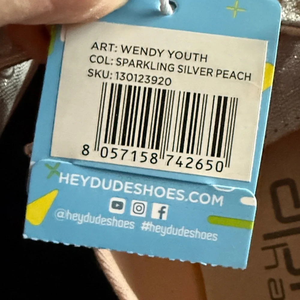 Hey Dude Silver and Pink Casual Shoes Girls 2 Youth New with tag